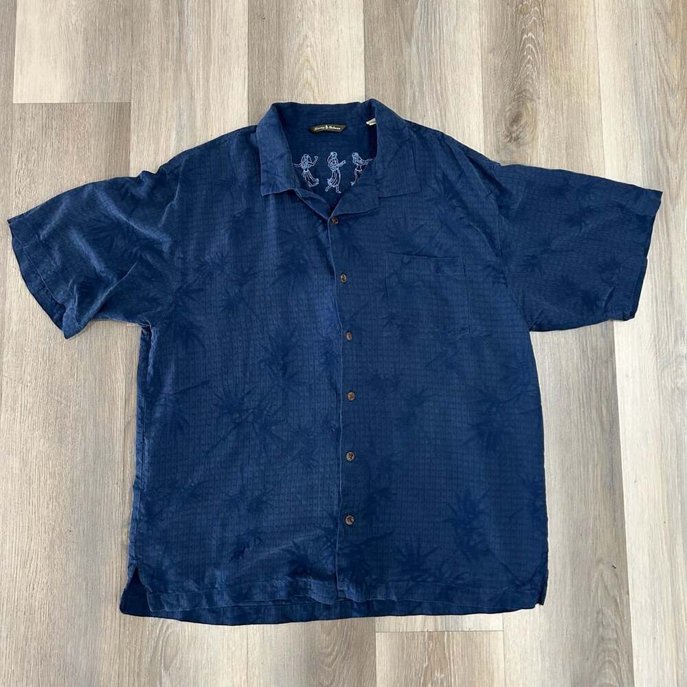 Tommy Bahama Silk Camp Shirt Size XL Blue Palm Tree Button Down